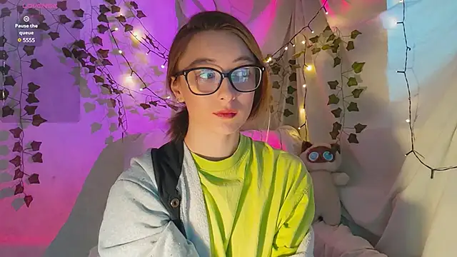 Snapshot of monlight__dana chatting on 12-02-24, 10:24 monlight  dana online show from 12-02-24, 10:24