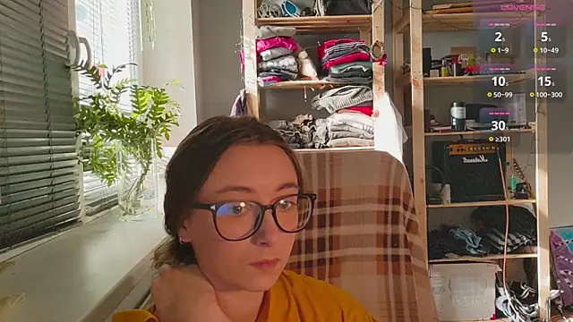 Snapshot of monlight__dana chatting on 03-09-25, 12:53 monlight  dana online show from 03-09-25, 12:53