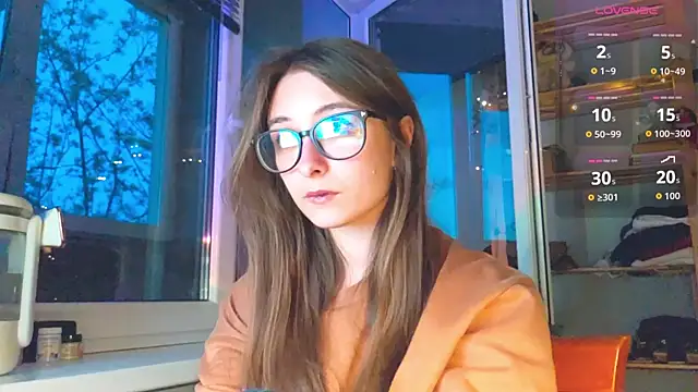 monlight  dana online show from 04-19-26, 06:21