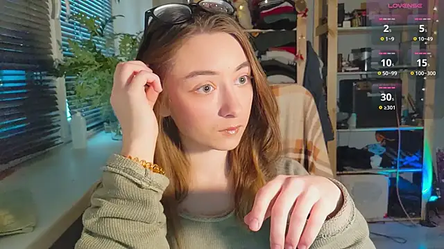 Snapshot of monlight__dana chatting on 03-05-25, 02:45 monlight  dana online show from 03-05-25, 02:45