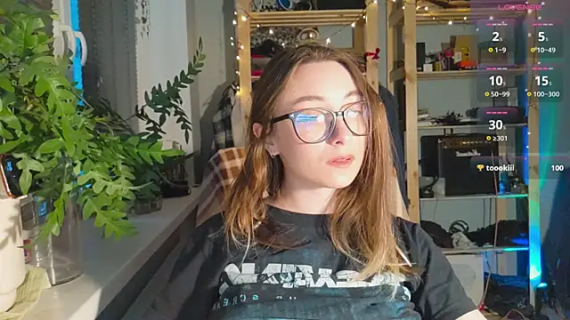 Snapshot of monlight__dana chatting on 02-17-25, 03:33 monlight  dana online show from 02-17-25, 03:33