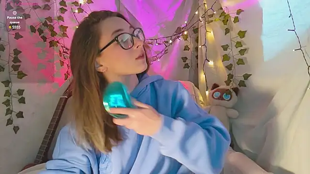 Snapshot of monlight__dana chatting on 12-09-24, 09:39 monlight  dana online show from 12-09-24, 09:39