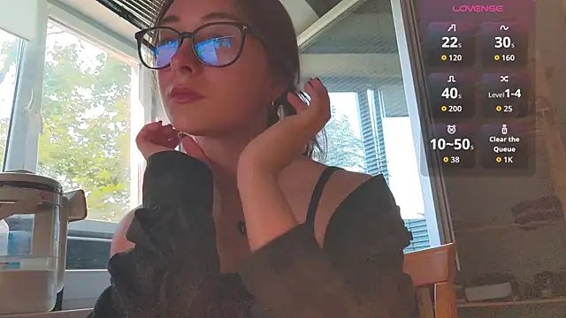 monlight  dana online show from 06-26-26, 04:46