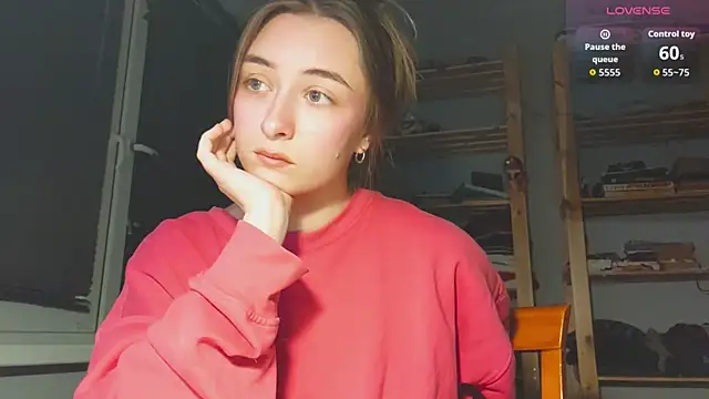 monlight  dana online show from 12-22-25, 09:37