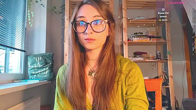 monlight  dana online show from 03-07-26, 04:01