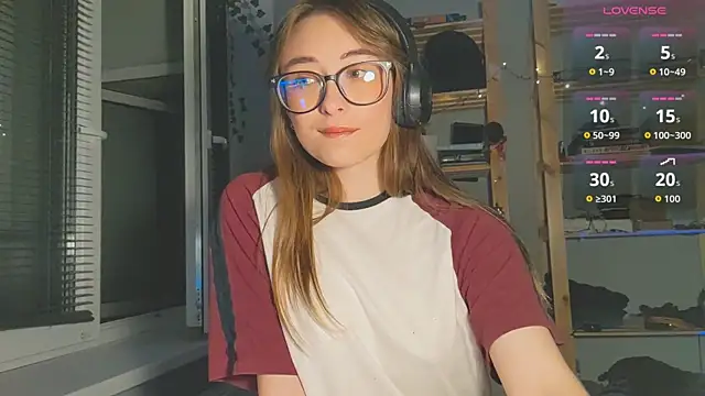 Snapshot of monlight__dana chatting on 09-22-25, 09:32 monlight  dana online show from 09-22-25, 09:32