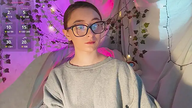 Snapshot of monlight__dana chatting on 12-03-24, 10:45 monlight  dana online show from 12-03-24, 10:45