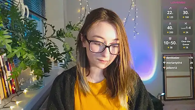 Snapshot of monlight__dana chatting on 12-26-24, 02:27 monlight  dana online show from 12-26-24, 02:27