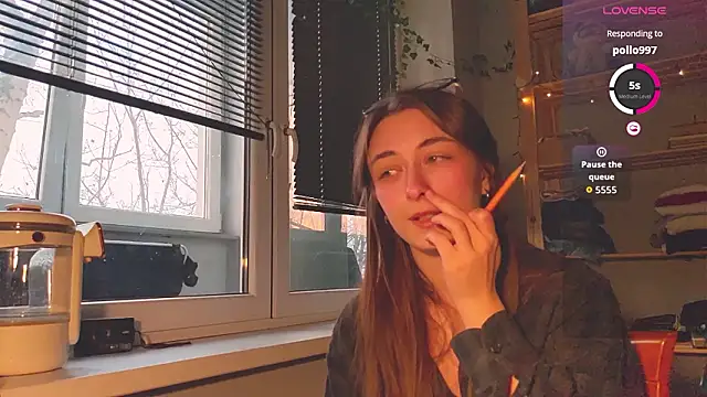 monlight  dana online show from 02-27-26, 04:07