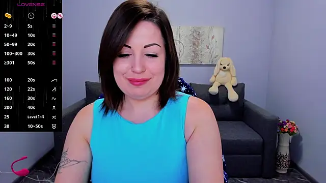 Emily Midlton online show from 10-28-25, 07:29