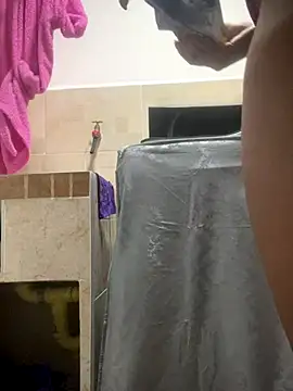 Berry Bans online show from 11-25-25, 11:37