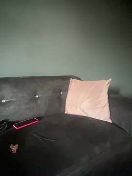 Berry Bans online show from 03-19-26, 09:48