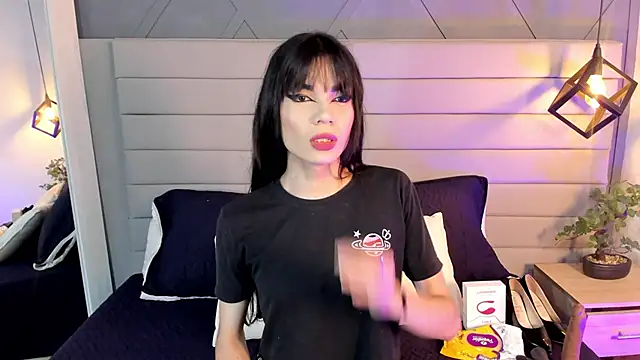 LadyLuminary online show from 11-06-25, 07:40