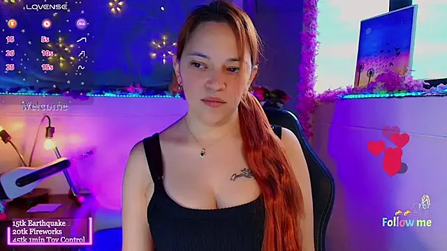 Snapshot of mariana_scott__ chatting on 09-22-25, 10:27 mariana scott   online show from 09-22-25, 10:27