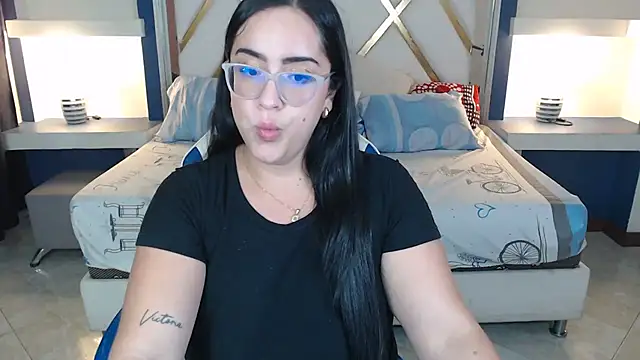 Sofiia davis23 online show from 02-06-25, 04:36