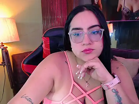 Sofiia davis23 online show from 11-05-25, 01:36