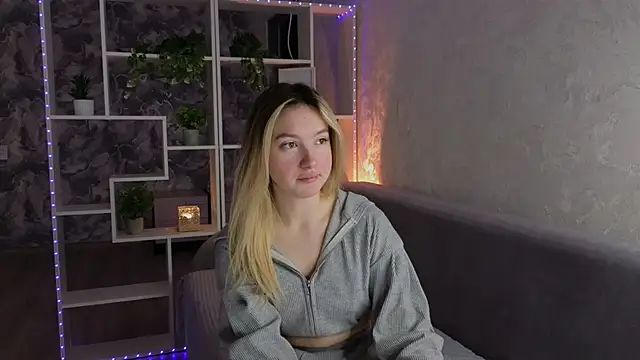 flawless angell online show from 10-20-25, 02:02