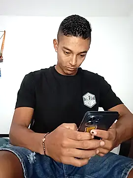 Demiansteven2 online show from 10-02-25, 12:30