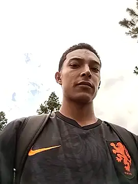 Demiansteven2 online show from 04-17-26, 06:44