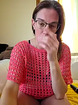 SpiceLea online show from 10-01-25, 04:00