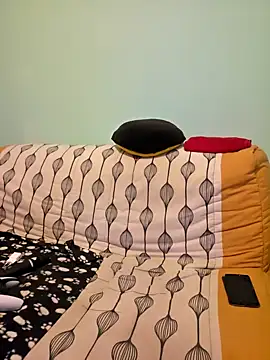 SpiceLea online show from 11-04-25, 04:22