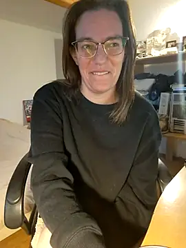 SpiceLea online show from 03-07-25, 04:55