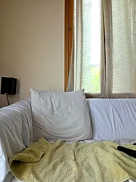 SpiceLea online show from 09-23-25, 01:40