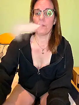 SpiceLea online show from 02-05-26, 01:18