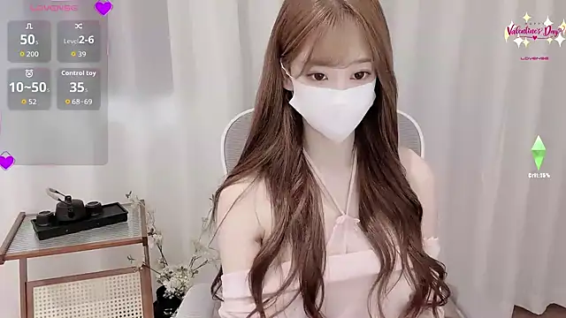 Yuuuuuly online show from 12-19-25, 12:03