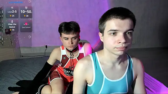 Snapshot of tailer_ chatting on 02-05-26, 03:30 tailer online show from 02-05-26, 03:30