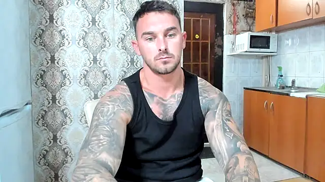 Snapshot of Jonmusclemaster chatting on 07-28-26, 08:52 Jonmusclemaster online show from 07-28-26, 08:52