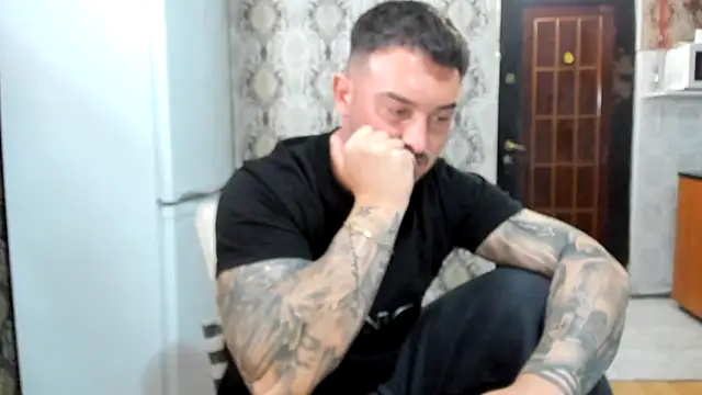Jonmusclemaster online show from 05-21-26, 08:39