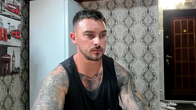Snapshot of Jonmusclemaster chatting on 06-29-26, 08:08 Jonmusclemaster online show from 06-29-26, 08:08