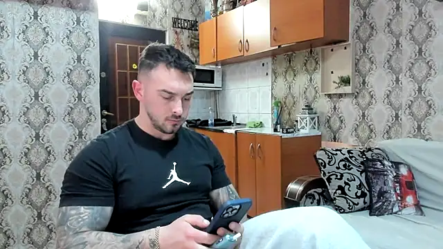 Jonmusclemaster online show from 01-17-26, 09:40