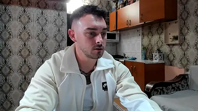 Jonmusclemaster online show from 12-19-25, 09:50