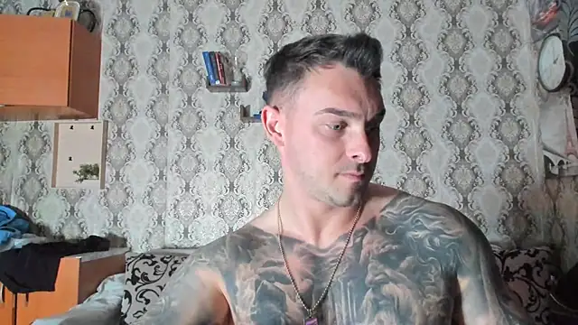 Snapshot of Jonmusclemaster chatting on 02-18-25, 12:05 Jonmusclemaster online show from 02-18-25, 12:05