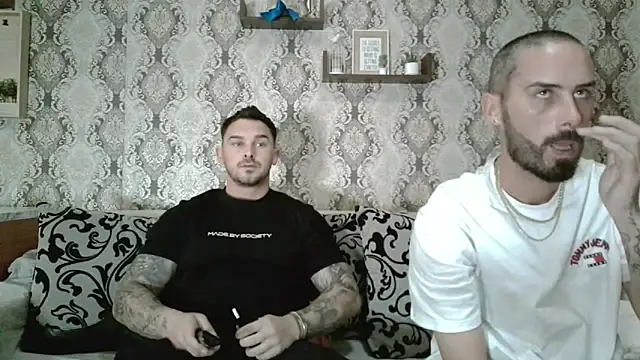 Snapshot of Jonmusclemaster chatting on 03-16-25, 09:05 Jonmusclemaster online show from 03-16-25, 09:05