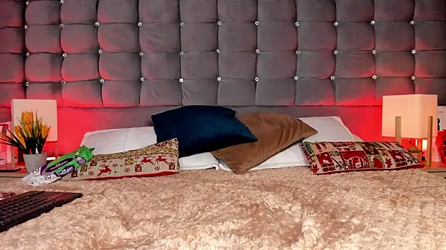 Poacahontasfg online show from 02-13-26, 04:01