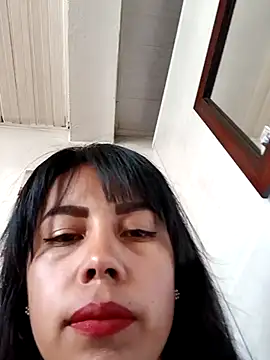 Snapshot of _andrea30 chatting on 03-05-25, 12:44  andrea30 online show from 03-05-25, 12:44