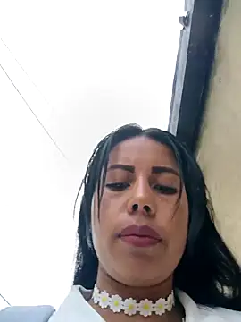 Snapshot of _andrea30 chatting on 09-18-25, 11:57  andrea30 online show from 09-18-25, 11:57