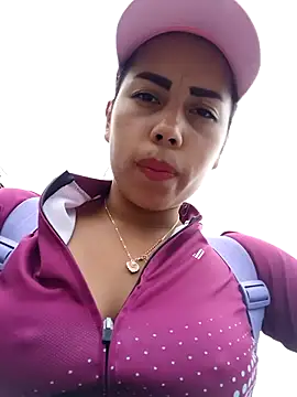 Snapshot of _andrea30 chatting on 03-12-25, 12:36  andrea30 online show from 03-12-25, 12:36