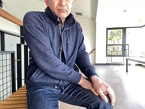 ge3noxxx online show from 03-18-25, 01:35