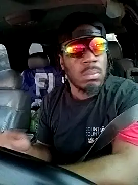 MRHANDSOME3800 online show from 01-14-25, 10:12