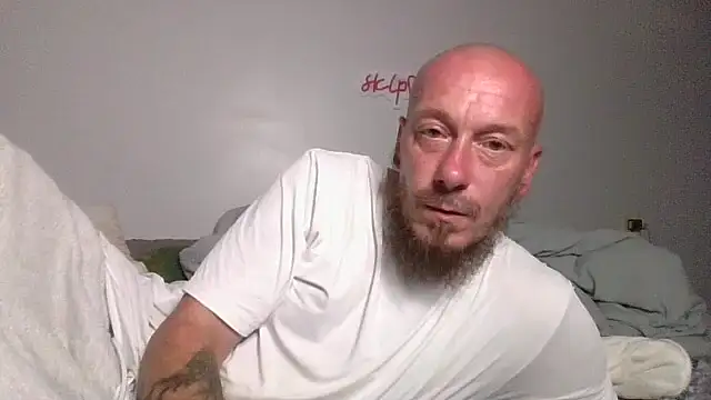 Snapshot of deepinnnnn chatting on 09-16-25, 05:58 deepinnnnn online show from 09-16-25, 05:58