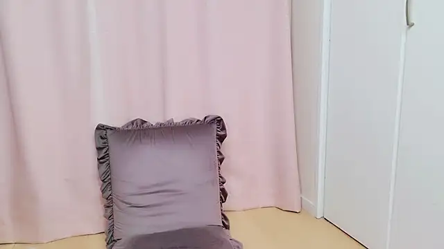 Snapshot of chat_MIYU chatting on 12-09-24, 09:16 chat MIYU online show from 12-09-24, 09:16