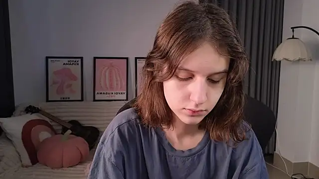 Snapshot of VanessaBayer2 chatting on 01-11-26, 12:50 VanessaBayer2 online show from 01-11-26, 12:50