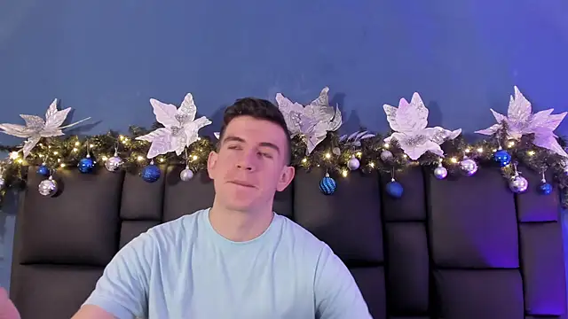 MikaelSlow online show from 12-04-25, 03:38