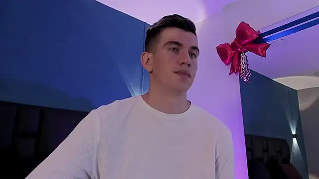 MikaelSlow online show from 02-24-26, 03:40