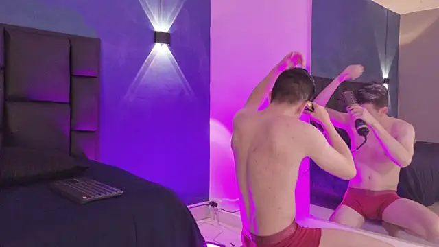 MikaelSlow online show from 03-26-26, 04:33