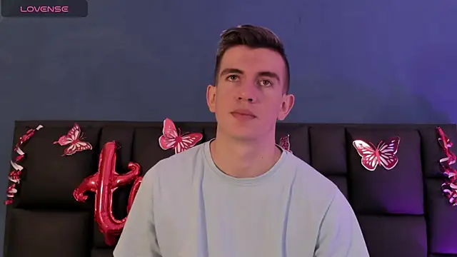 MikaelSlow online show from 02-14-26, 03:40